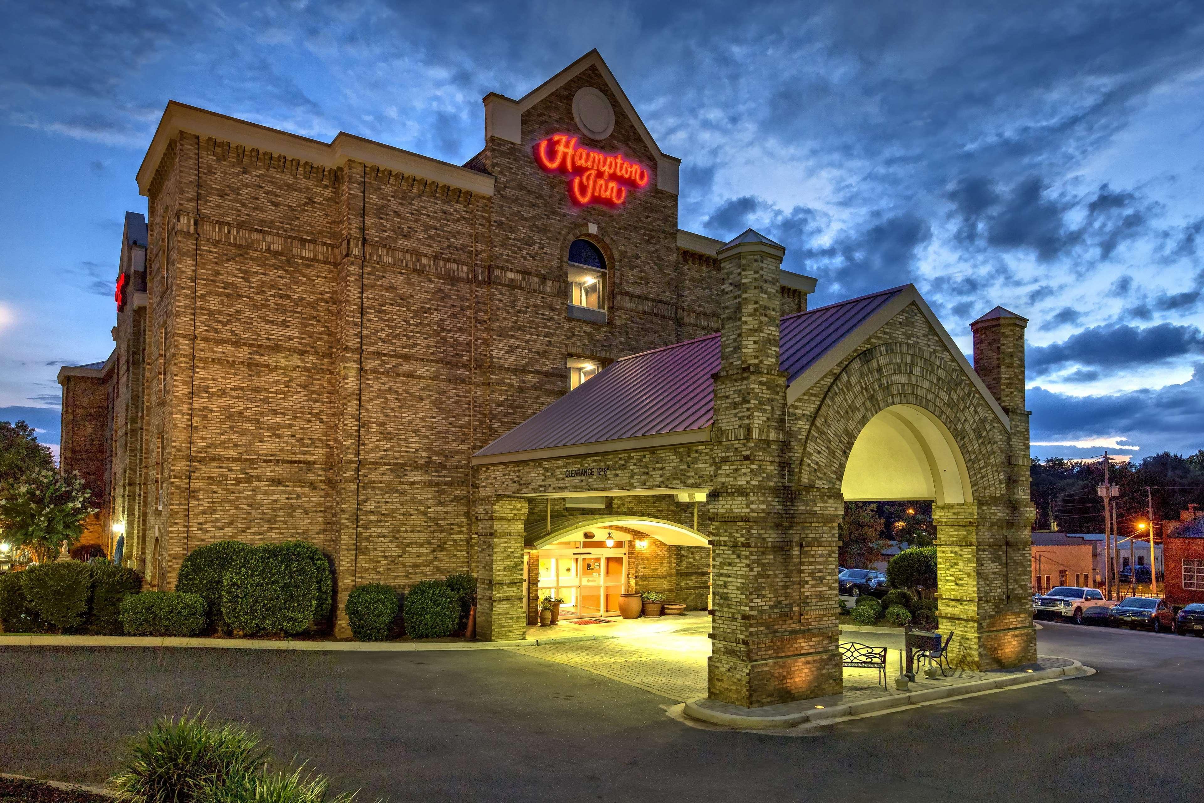 Hampton Inn Newberry Opera House Exterior foto