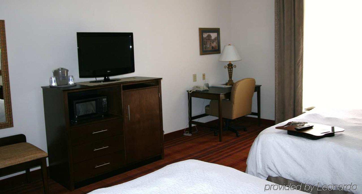Hampton Inn Newberry Opera House Habitación foto